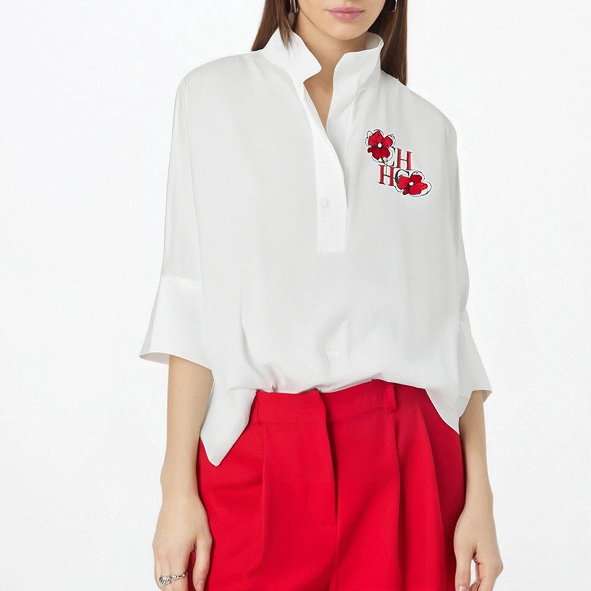 New White Cotton Top 3/4 Sleeves Simple