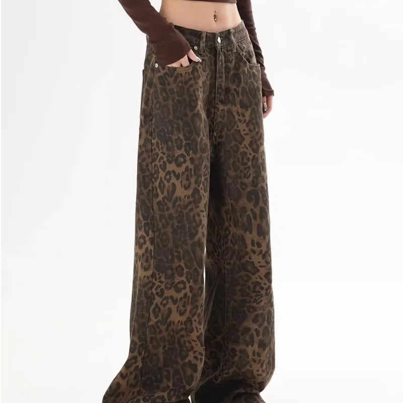 American Vintage Leopard Print Jeans